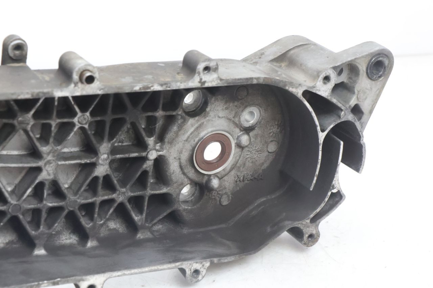photo de CARTER INFERIOR DO MOTOR SYM ORBIT III 3 4T 50 (2021 - 2025) - Estrutura - ampliação