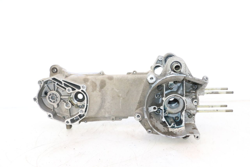 photo de CARCAÇA INFERIOR DO MOTOR IMF INDUSTRIE PACH 2T 50 (2009 - 2013) - Pontos de fixação
