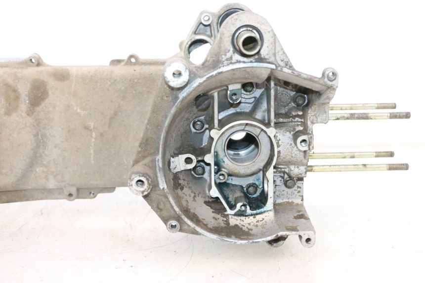 photo de CARCAÇA INFERIOR DO MOTOR IMF INDUSTRIE PACH 2T 50 (2009 - 2013) - Estado da superfície
