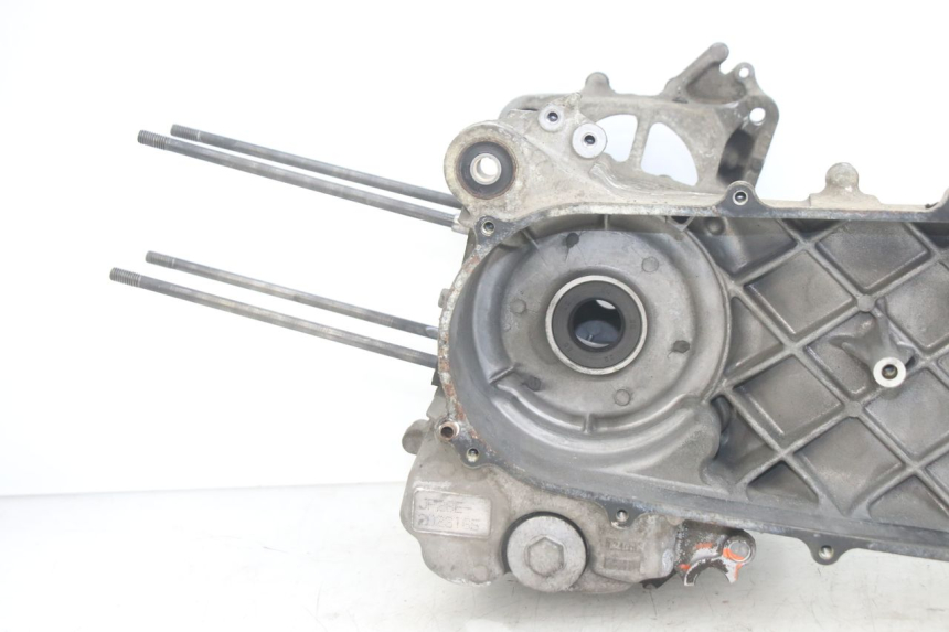 photo de CARTER INFERIOR DO MOTOR HONDA PCX (JF28) 125 (2009 - 2011) - Vista do produto
