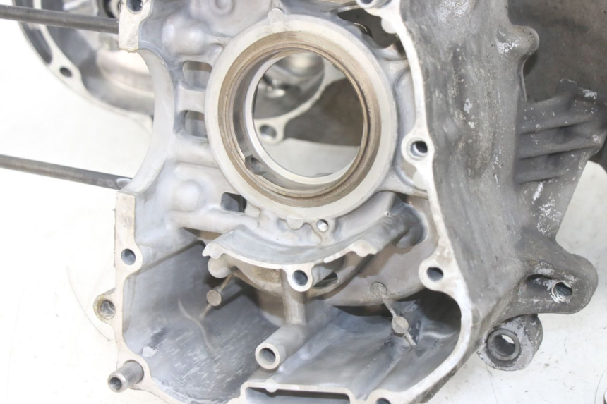 photo de CARTER INFERIOR DO MOTOR HONDA PCX (JF28) 125 (2009 - 2011) - Vista de perfil