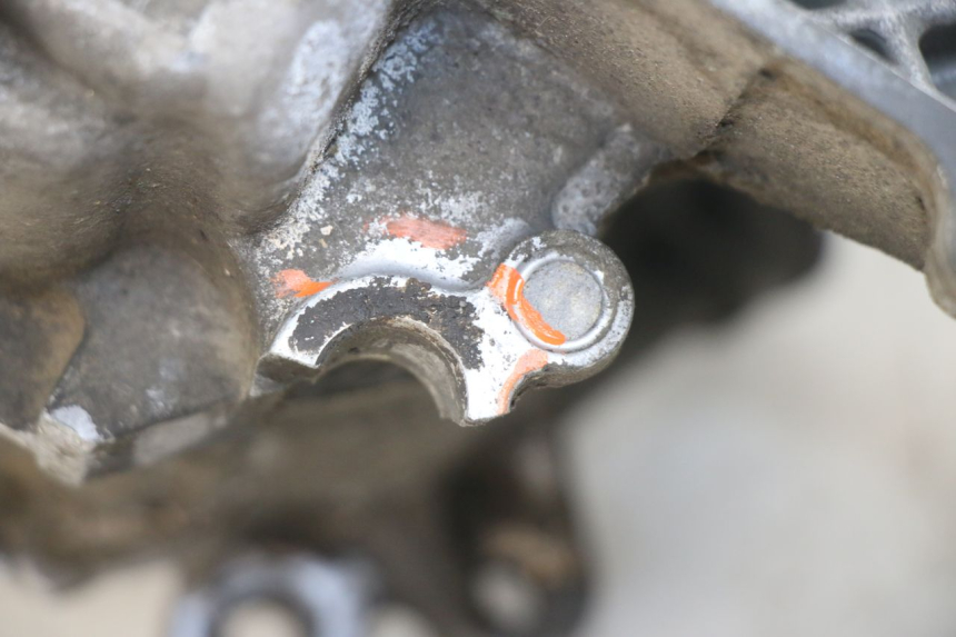 photo de CARTER INFERIOR DO MOTOR HONDA PCX (JF28) 125 (2009 - 2011) - Outro ângulo de visão