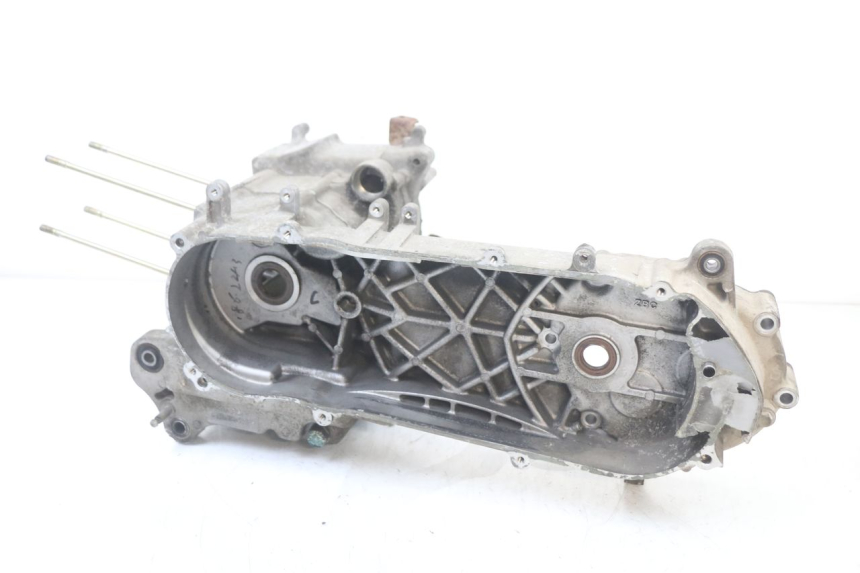 photo de CARTER INFERIOR DO MOTOR PEUGEOT BELVILLE 125 (2017 - 2021) - Vista do produto