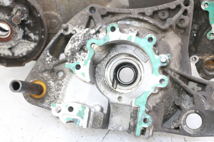 photo de CARCAÇA INFERIOR DO MOTOR PEUGEOT LUDIX 50 (2008 - 2017) - Estrutura - ampliação