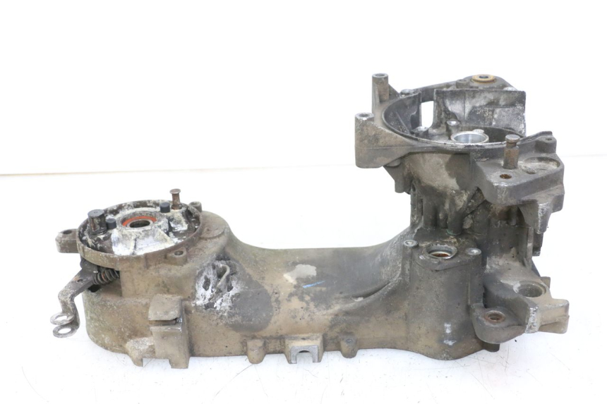 photo de CARCAÇA INFERIOR DO MOTOR PEUGEOT LUDIX 50 (2008 - 2017) - Zoom do estado de desgaste
