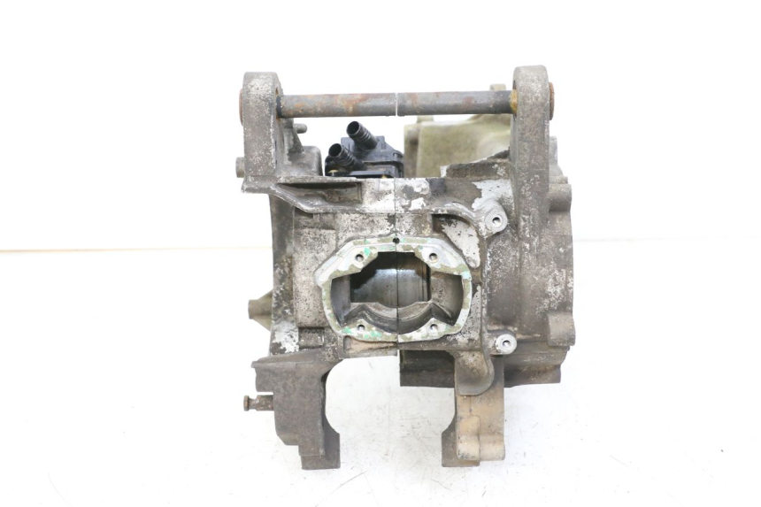 photo de CARCAÇA INFERIOR DO MOTOR PEUGEOT LUDIX 50 (2008 - 2017) - Marcações e referências