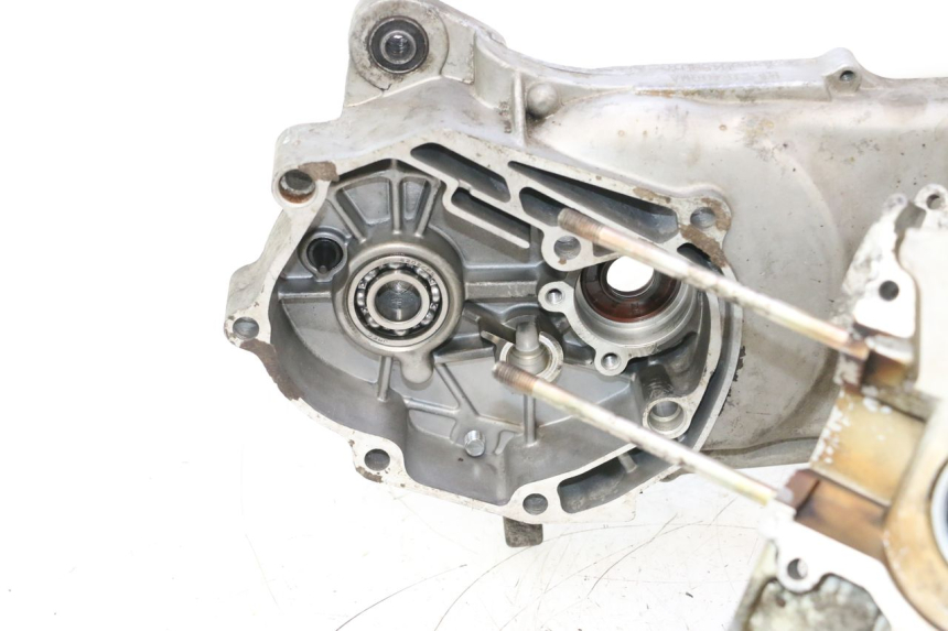 photo de CARCAÇA INFERIOR DO MOTOR RAZZO QTR 50 (2011 - 2018) - Zoom de qualidade