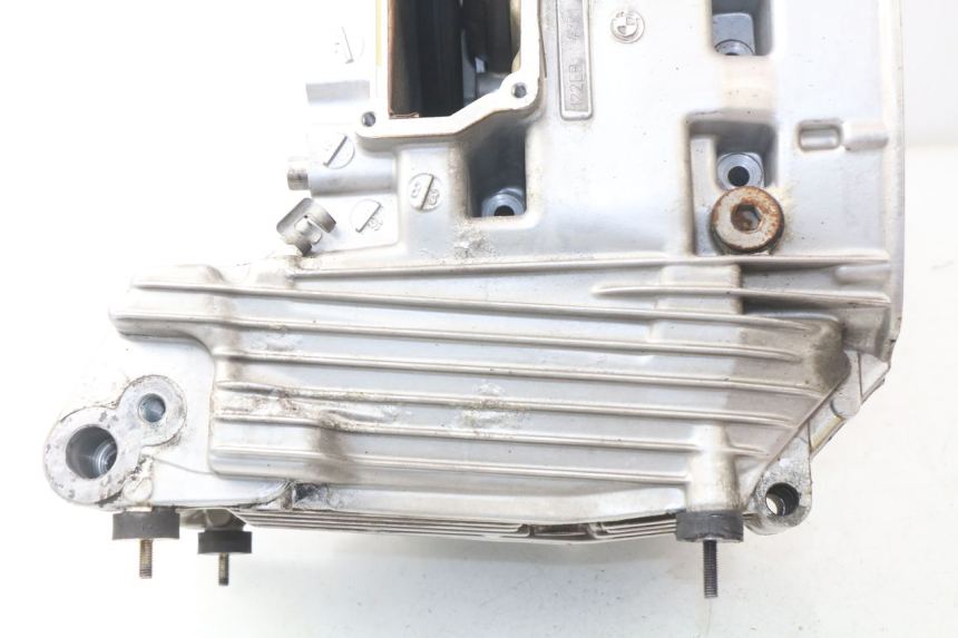 photo de CARCAÇA INFERIOR DO MOTOR BMW R GS 1150 (1999 - 2004) - Ampliação dos componentes
