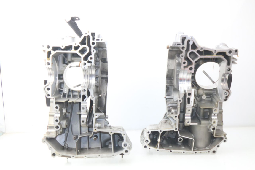 photo de CARCAÇA INFERIOR DO MOTOR BMW R GS 1150 (1999 - 2004) - Vista principal