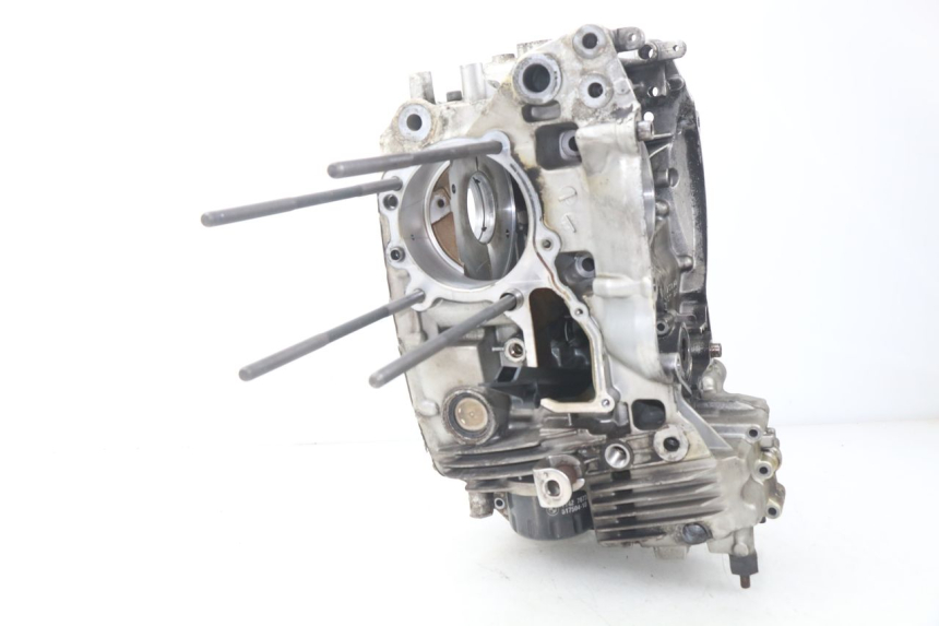 photo de CARTER INFERIOR DO MOTOR BMW R GS 1200 (2005 - 2007) - Outro ângulo de visão