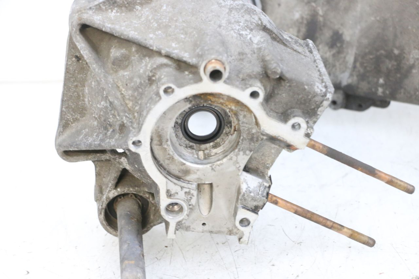 photo de CARTER INFERIOR DO MOTOR RIDE RACE 2T 50 (2012 - 2017) - Pontos de fixação