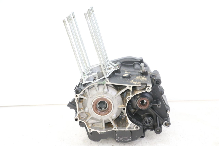 photo de CARTER INFERIOR DO MOTOR REGAL RAPTOR RAXTER 2 125 (2007 - 2015) - Vista principal