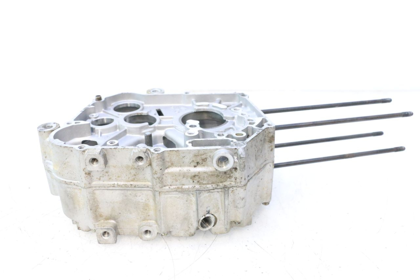 photo de CARCAÇA INFERIOR DO MOTOR APOLLO RFZ 125 - Outro ângulo de visão