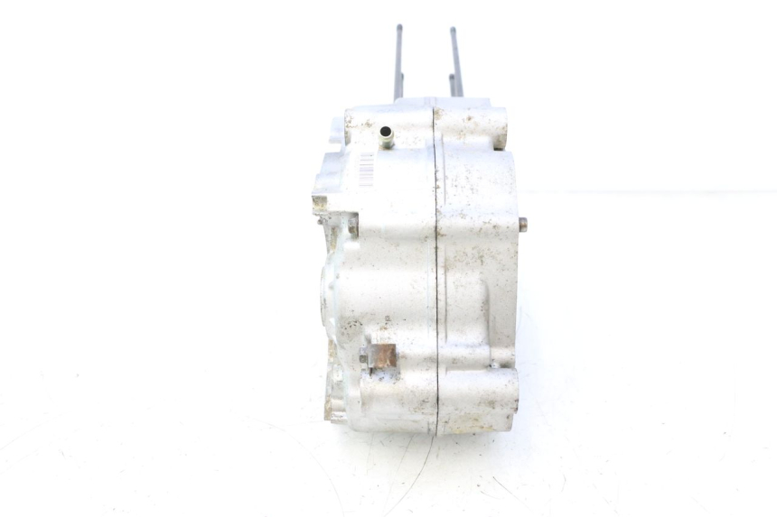 photo de CARCAÇA INFERIOR DO MOTOR APOLLO RFZ 125 - Ampliação técnica