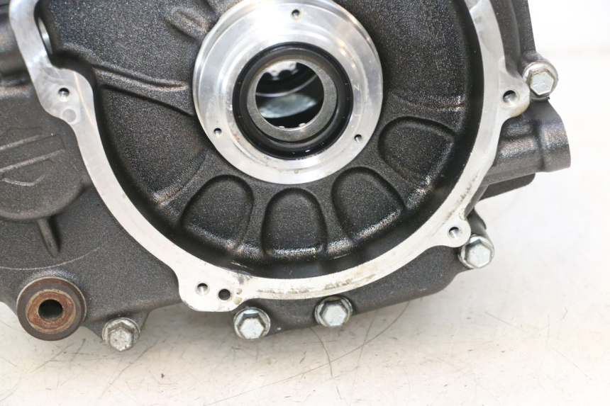 photo de CARCAÇA INFERIOR DO MOTOR HARLEY DAVIDSON ROAD GLIDE FLTRXSE 1920 (2018 - 2022) - Marcações e referências