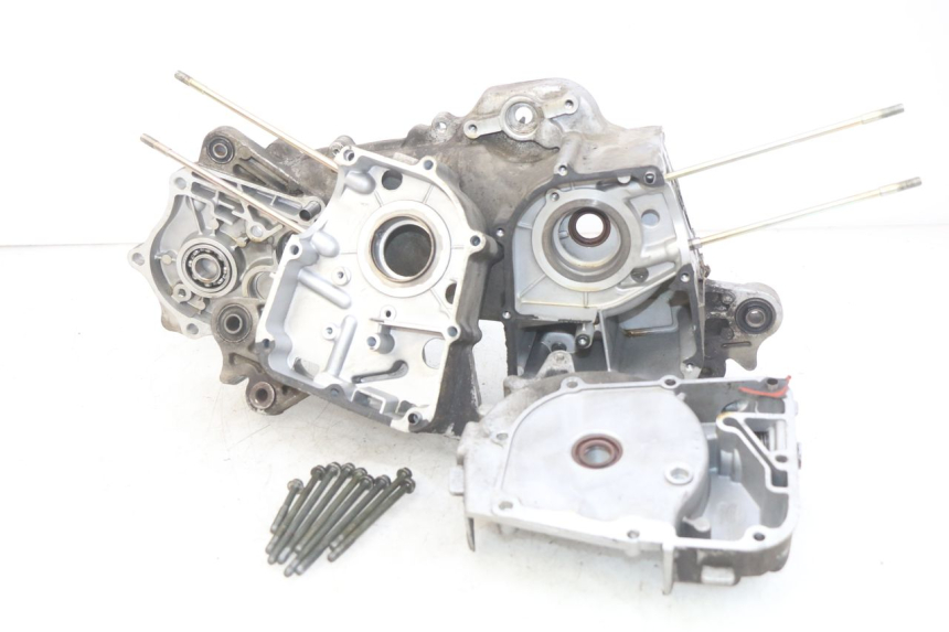 photo de CARTER INFERIOR DO MOTOR TNT MOTOR ROMA 10' 4T 50 (2019 - 2022) - Detalhe da peça