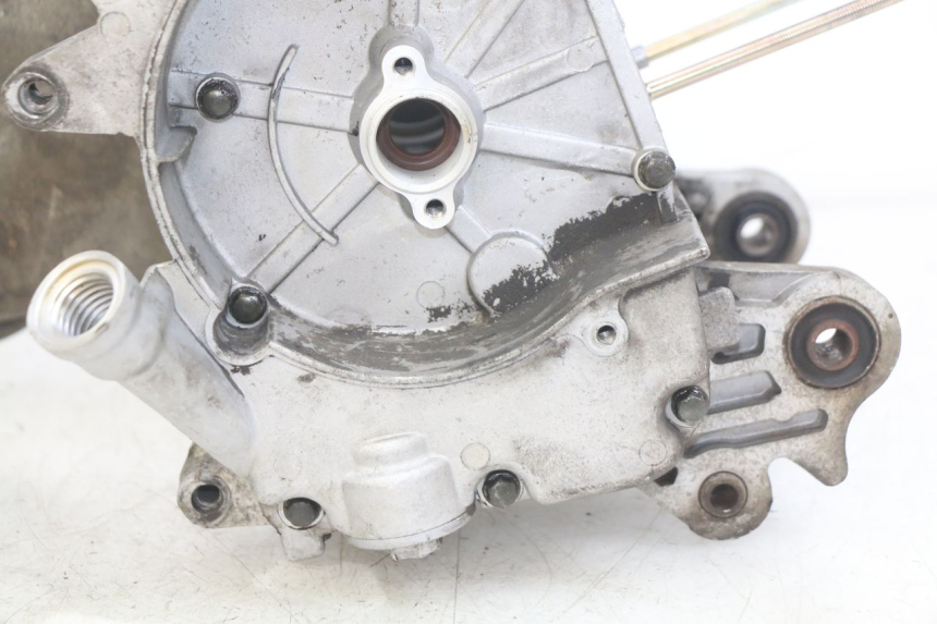 photo de CARTER INFERIOR DO MOTOR TNT MOTOR ROMA 10' 4T 50 (2019 - 2022) - Detalhes característicos