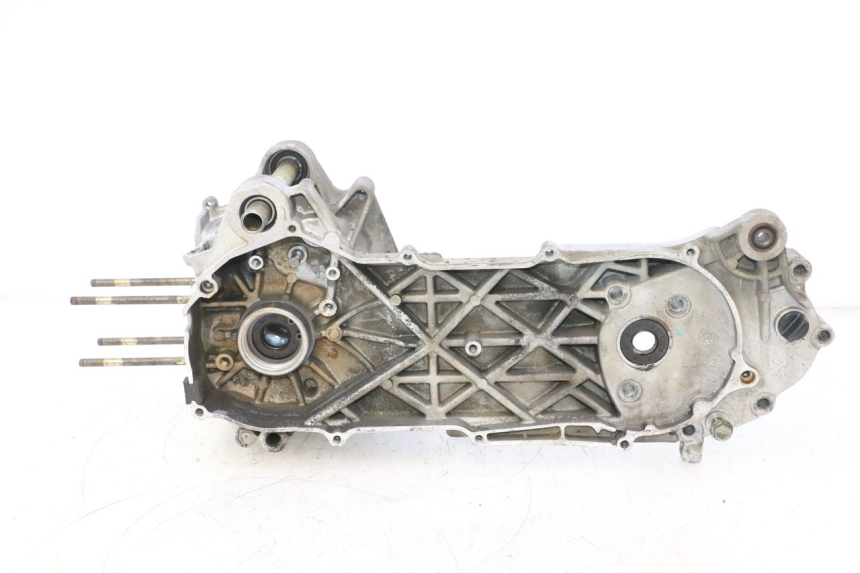 photo de CARCAÇA INFERIOR DO MOTOR TNT MOTOR ROMA 12' 2T 50 (2007 - 2018) - Vista principal