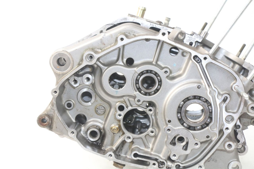 photo de CARTER INFERIOR DO MOTOR SUZUKI RV VAN VAN 125 (2003 - 2008) - Outro ângulo de visão