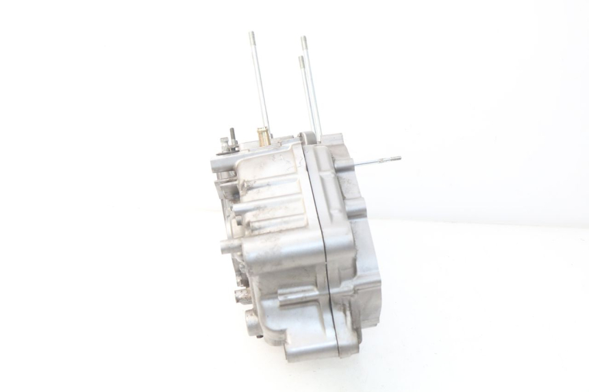 photo de CARTER INFERIOR DO MOTOR SUZUKI RV VAN VAN 125 (2003 - 2008) - Pontos de fixação