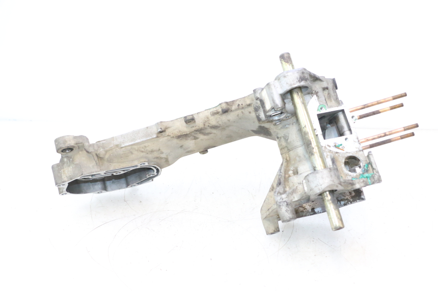 photo de CARTER INFERIOR DO MOTOR KEEWAY RY6 2T 50 (2011 - 2019) - Imagem adicional