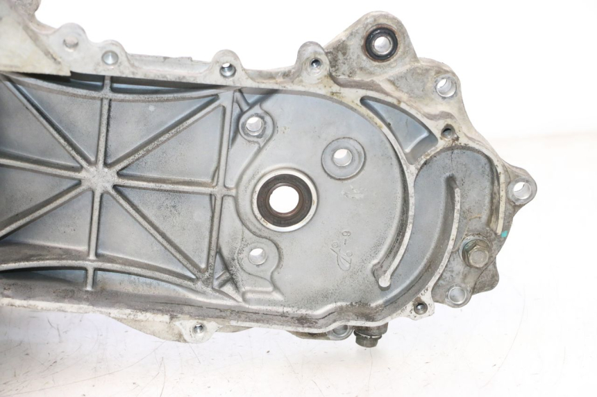 photo de CARCAÇA INFERIOR DO MOTOR JM MOTORS SANTANA 50 (2014 - 2023) - Imagem adicional