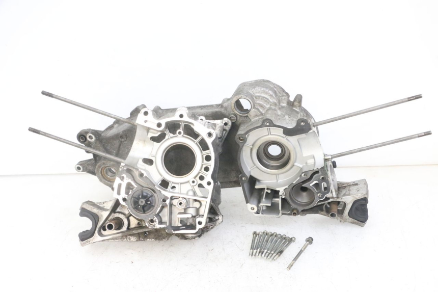 photo de CARTER INFERIOR DO MOTOR PEUGEOT SATELIS 125 (2013 - 2018) - Detalhe da peça