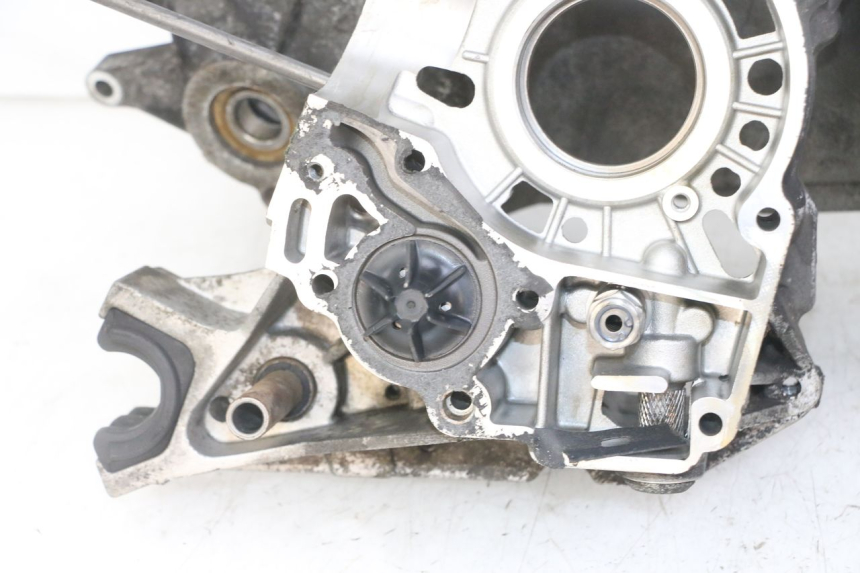 photo de CARTER INFERIOR DO MOTOR PEUGEOT SATELIS 125 (2013 - 2018) - Vista principal