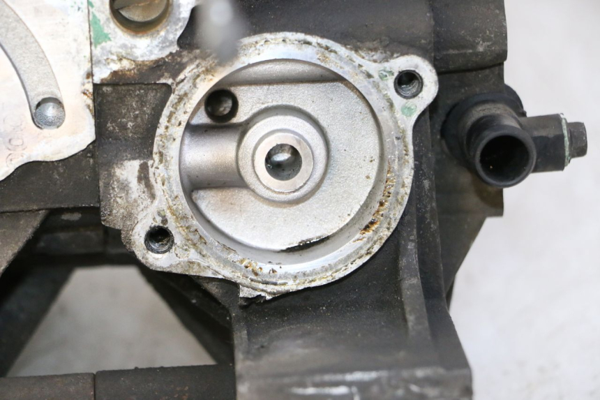 photo de CARTER INFERIOR DO MOTOR PEUGEOT SATELIS 125 (2010 - 2012) - Estrutura - ampliação