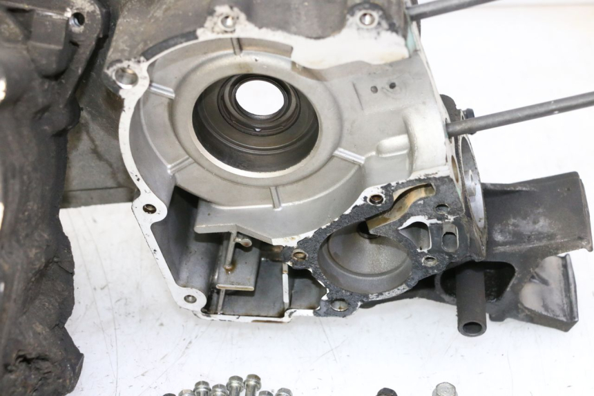 photo de CARTER INFERIOR DO MOTOR PEUGEOT SATELIS 125 (2010 - 2012) - Vista principal