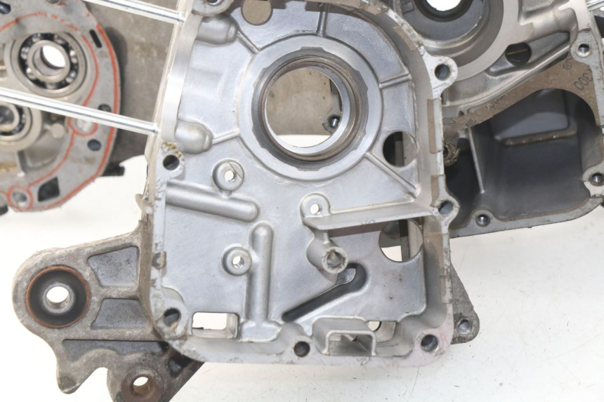 photo de CARCAÇA INFERIOR DO MOTOR JM MOTORS SC 4T 50 (2012 - 2017) - Ampliação dos componentes