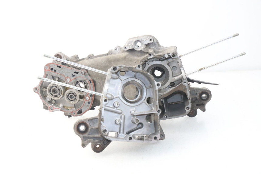 photo de CARCAÇA INFERIOR DO MOTOR JM MOTORS SC 4T 50 (2012 - 2017) - Vista de perto