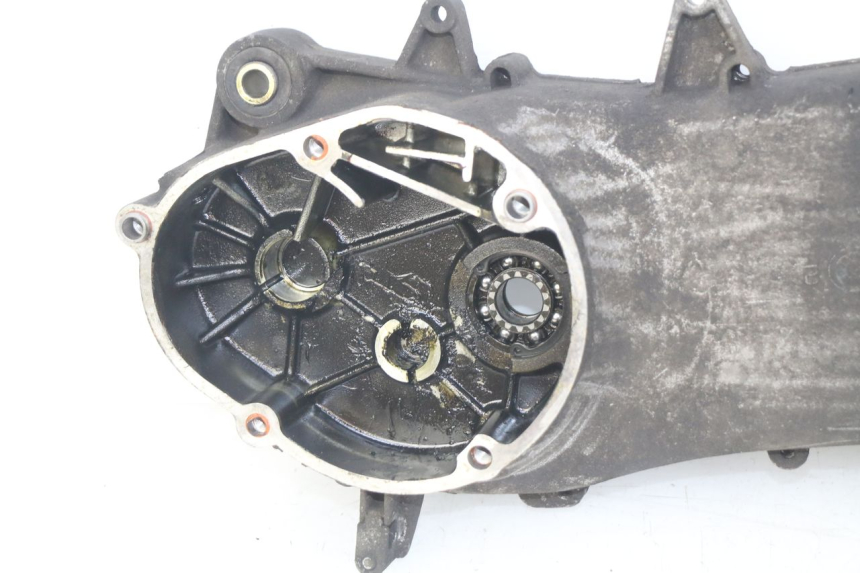 photo de CARTER INFERIOR DO MOTOR APRILIA SCARABEO 100 (2003 - 2012) - Estrutura - ampliação