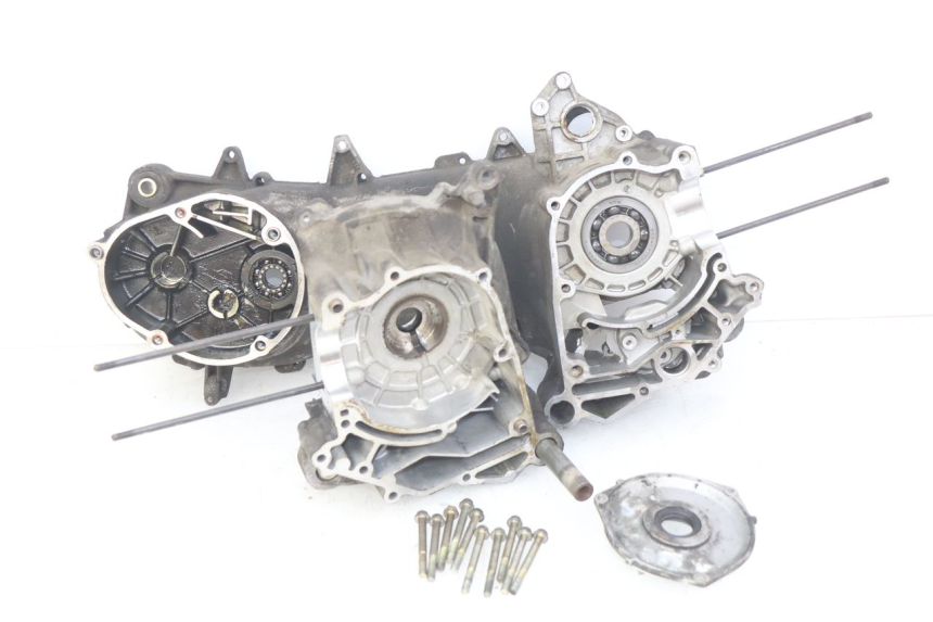 photo de CARTER INFERIOR DO MOTOR APRILIA SCARABEO 100 (2003 - 2012) - Zoom do estado de desgaste