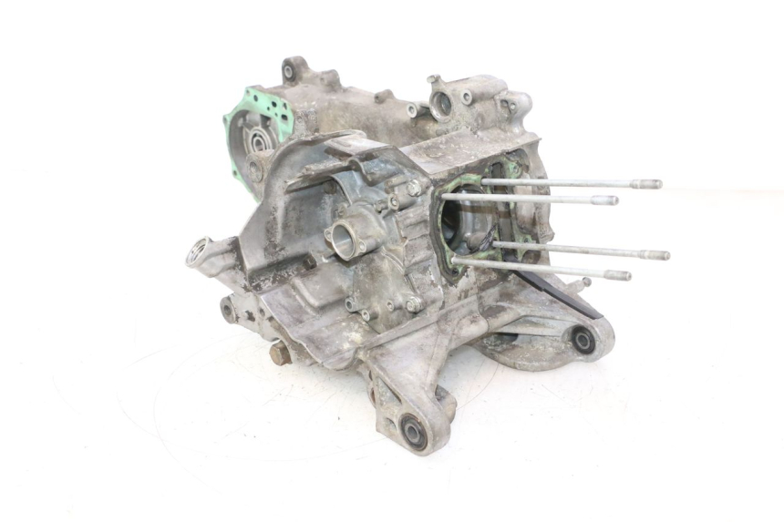 photo de CARCAÇA INFERIOR DO MOTOR HONDA SCV LEAD 100 (2003 - 2007) - Estrutura - ampliação