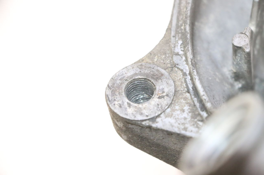 photo de CARCAÇA INFERIOR DO MOTOR HONDA SCV LEAD 100 (2003 - 2007) - Outro ângulo de visão