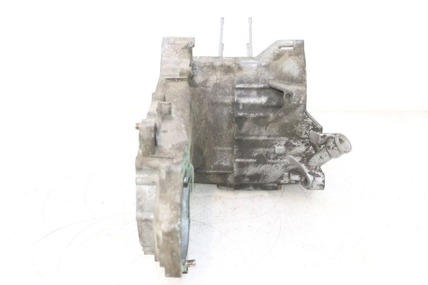 photo de CARCAÇA INFERIOR DO MOTOR HONDA SCV LEAD 100 (2003 - 2007) - Estado da superfície