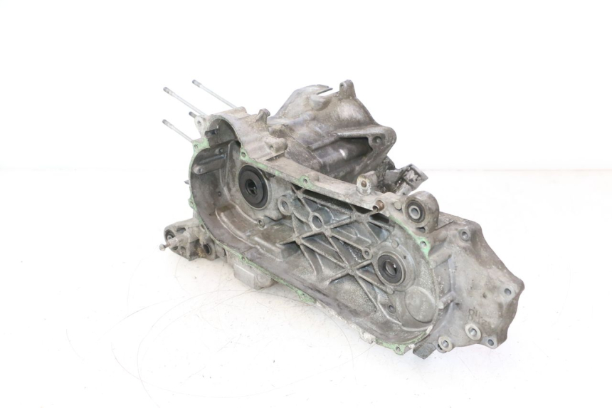 photo de CARCAÇA INFERIOR DO MOTOR HONDA SCV LEAD 100 (2003 - 2007) - Peça verificada