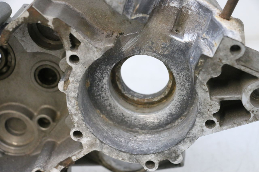 photo de CARCAÇA INFERIOR DO MOTOR DERBI SENDA 50 (2003 - 2005) - Pontos de fixação
