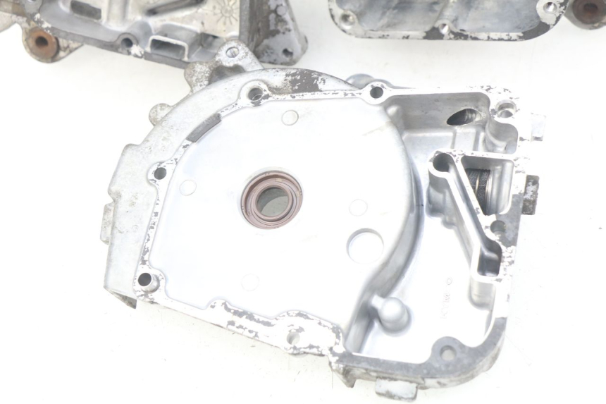 photo de CARTER INFERIOR DO MOTOR KYMCO SENTO 50 (2008 - 2013) - Ampliação dos componentes