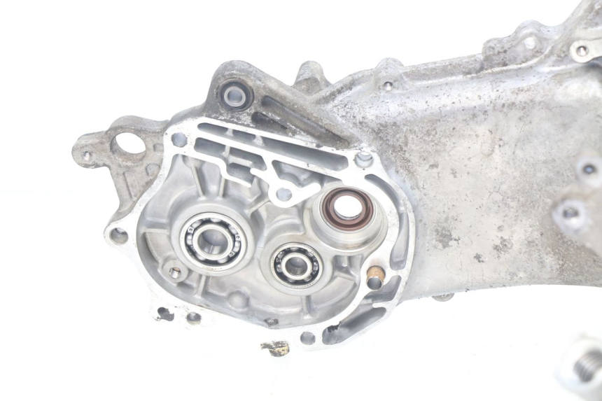 photo de CARTER INFERIOR DO MOTOR KYMCO SENTO 50 (2008 - 2013) - Outro ângulo de visão