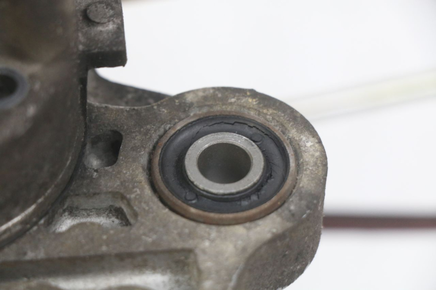 photo de CARTER INFERIOR DO MOTOR KYMCO SENTO 100 (2008 - 2013) - Zoom do estado de desgaste