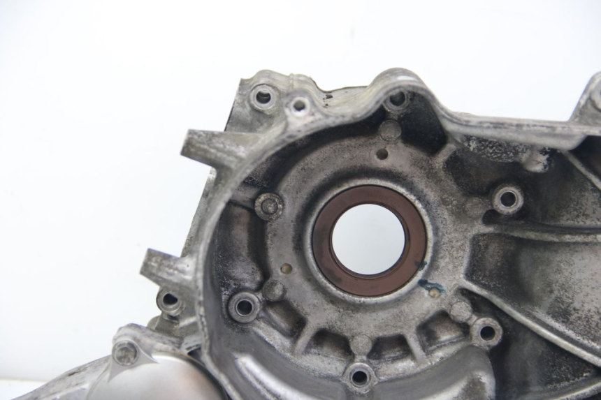 photo de CARTER INFERIOR DO MOTOR SUZUKI SIXTEEN 125 (2008 - 2010) - Estrutura - ampliação