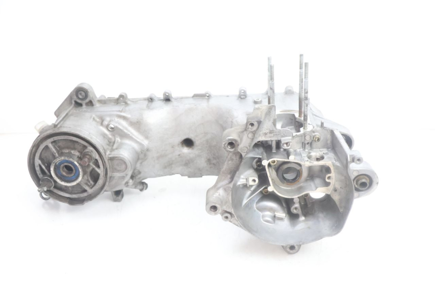 photo de CARCAÇA INFERIOR DO MOTOR YAMAHA SLIDER 50 (1999 - 2004) - Outro ângulo de visão