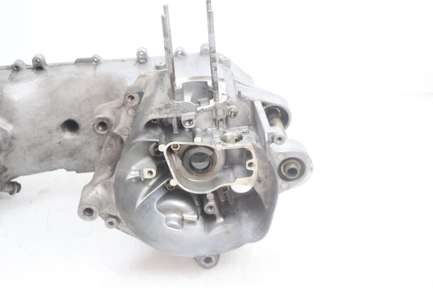 photo de CARCAÇA INFERIOR DO MOTOR YAMAHA SLIDER 50 (1999 - 2004) - Vista geral