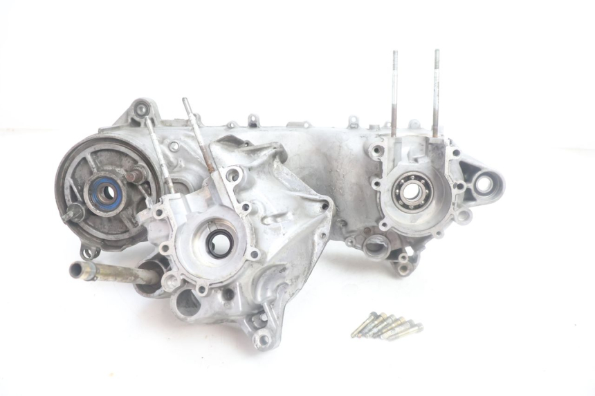 photo de CARCAÇA INFERIOR DO MOTOR YAMAHA SLIDER 50 (1999 - 2004) - Pontos de fixação