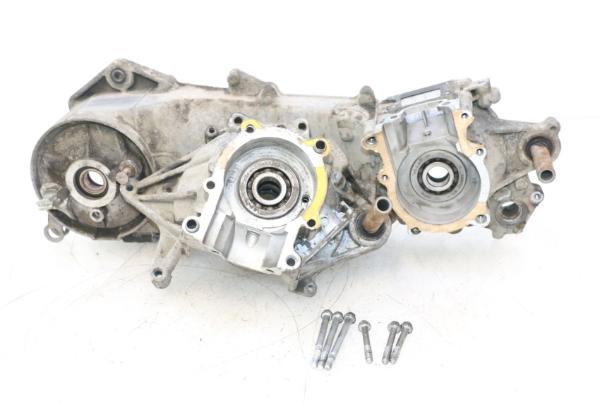photo de CARTER INFERIOR DO MOTOR PEUGEOT SPEEDFIGHT LC 50 (1996 - 2002) - Detalhe da peça