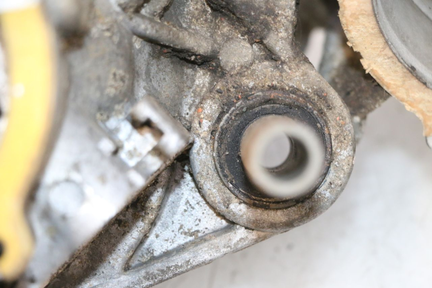 photo de CARTER INFERIOR DO MOTOR PEUGEOT SPEEDFIGHT LC 50 (1996 - 2002) - Ampliação dos componentes