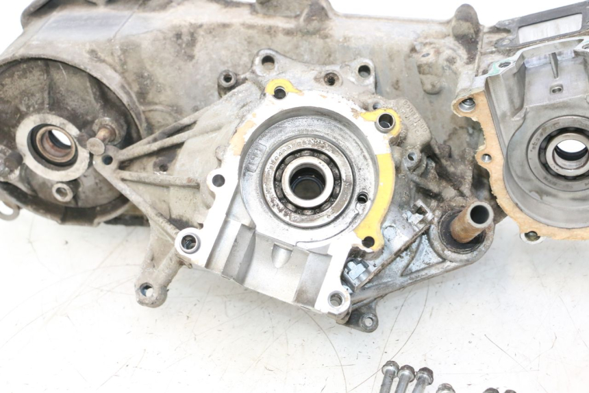 photo de CARTER INFERIOR DO MOTOR PEUGEOT SPEEDFIGHT LC 50 (1996 - 2002) - Estrutura - ampliação