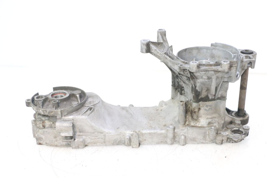 photo de CARTER INFERIOR DO MOTOR PEUGEOT SPEEDFIGHT LC 50 (1996 - 2002) - Outro ângulo de visão